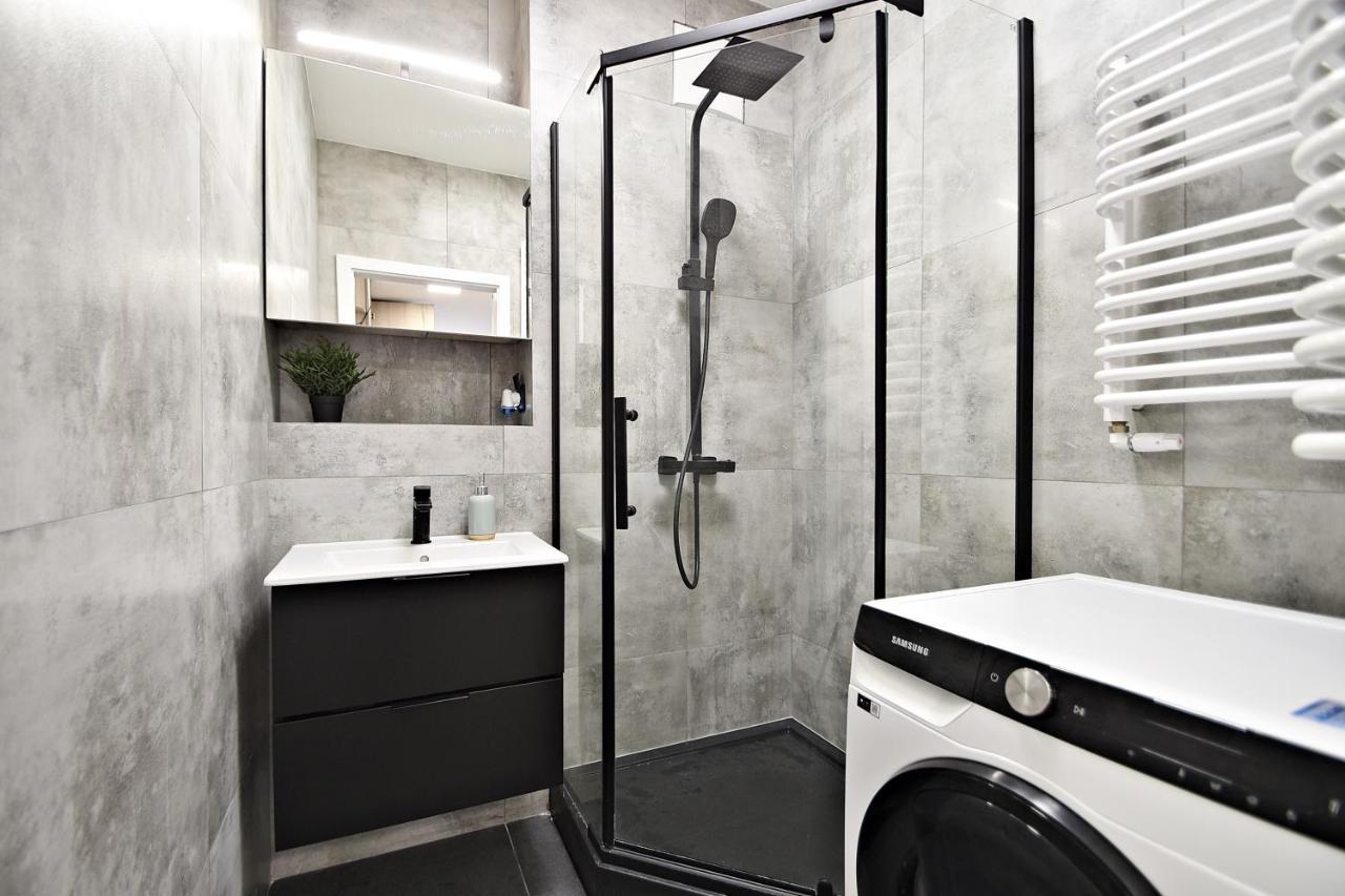 Wola Apartment Warsaw Luaran gambar